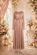 Goldenes Maxikleid mit edlem Schimmer