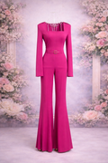 Figurbetonter Jumpsuit in Pink mit Gürtel