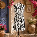 Kleid „Black & White Chic“ – Zeitlos & Elegant